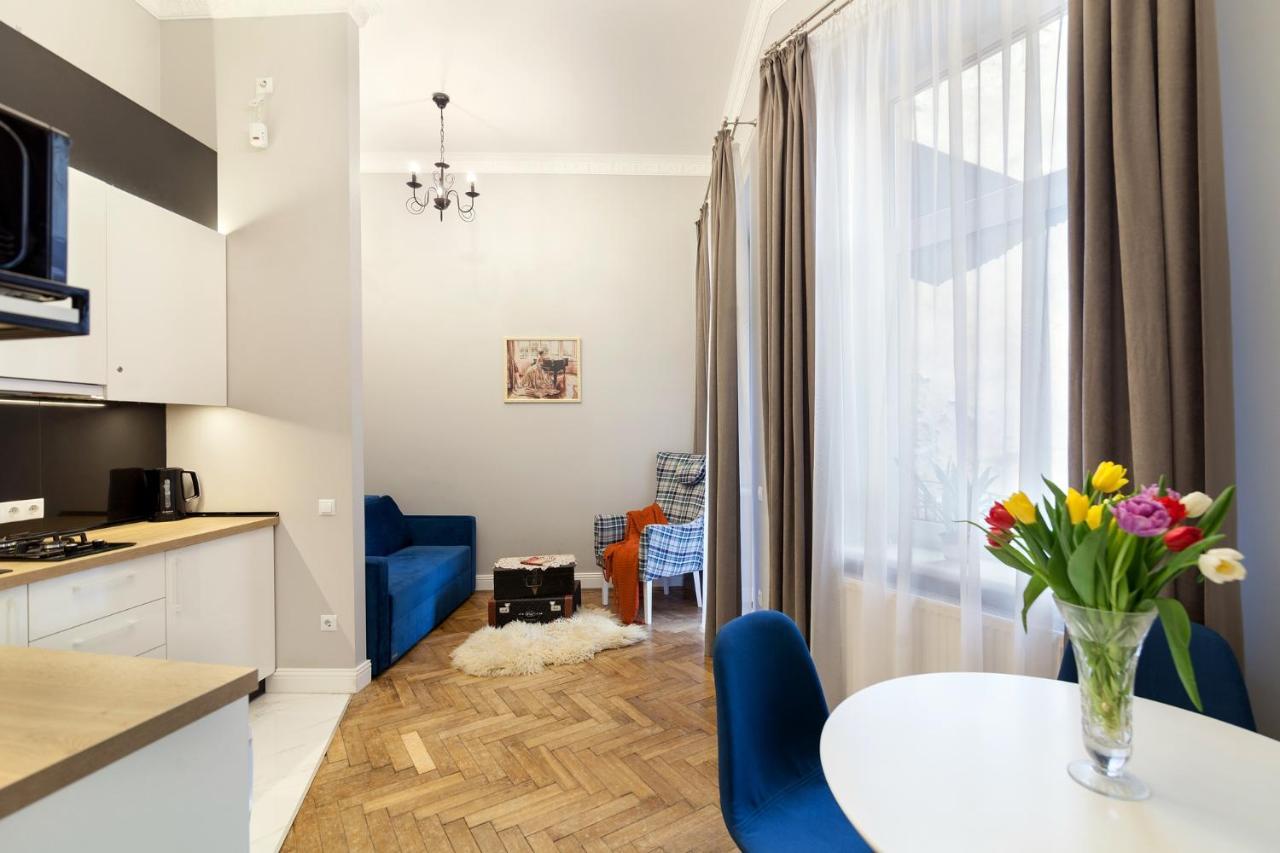 Chopin Apartment In The Center Of Lviv Eksteriør billede