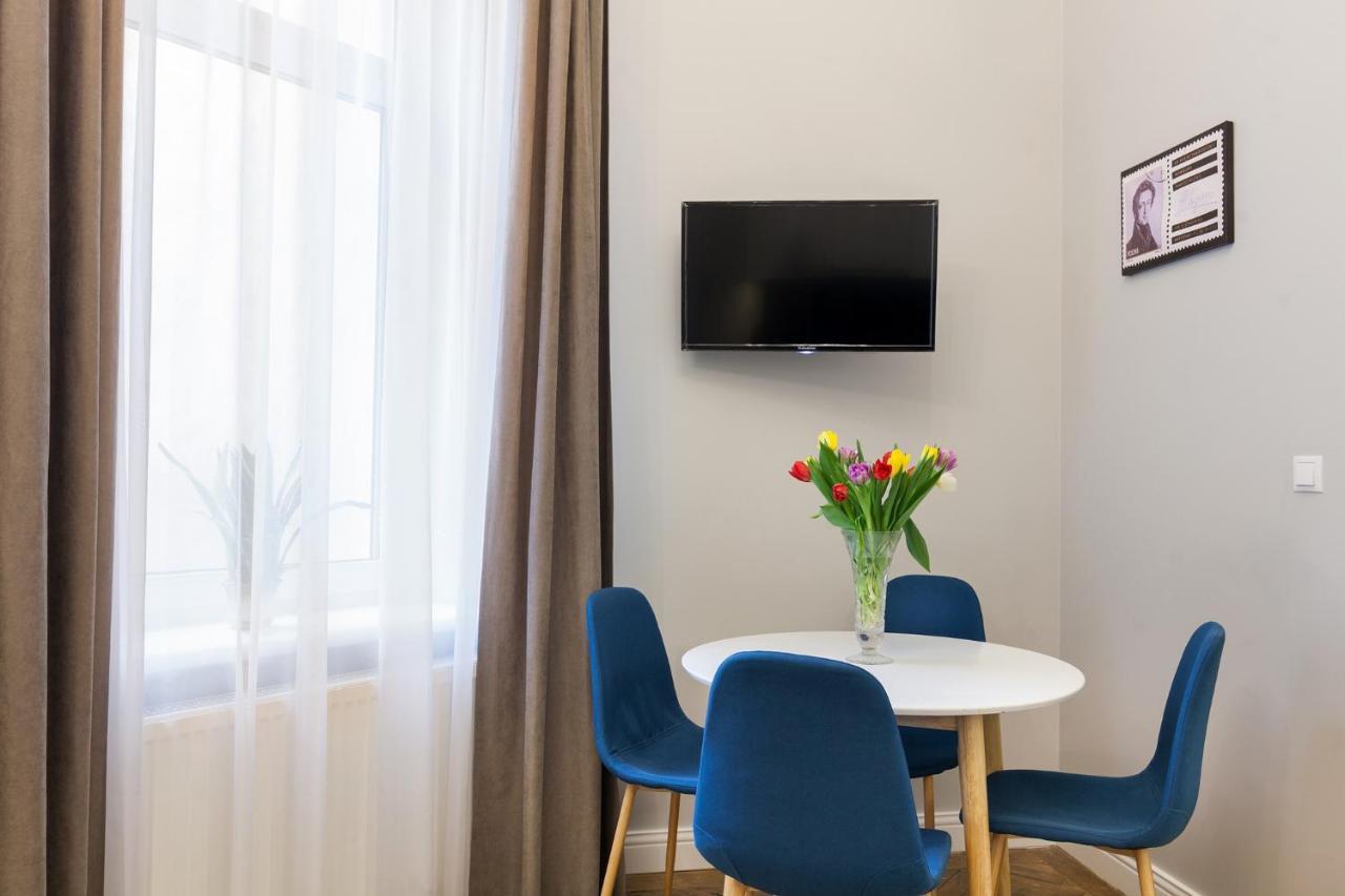Chopin Apartment In The Center Of Lviv Eksteriør billede