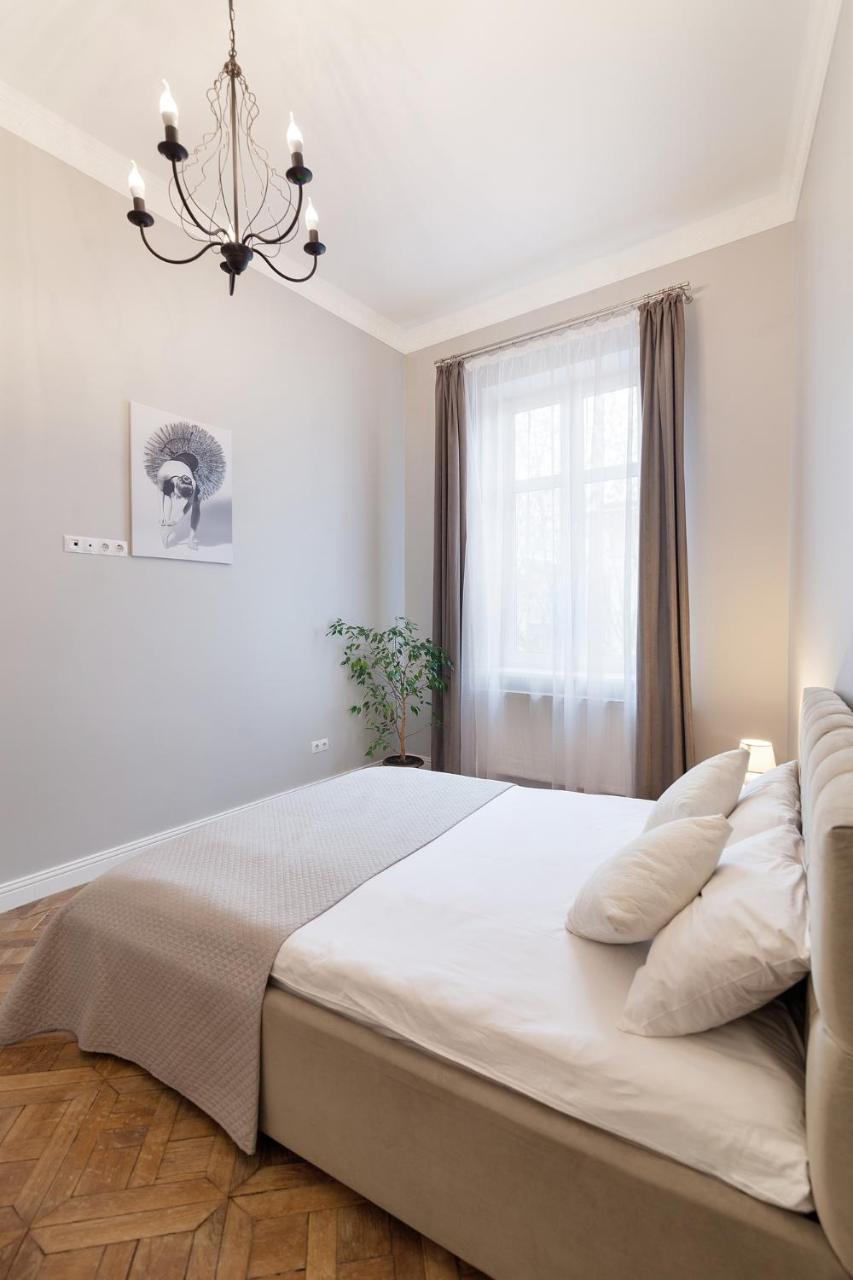 Chopin Apartment In The Center Of Lviv Eksteriør billede